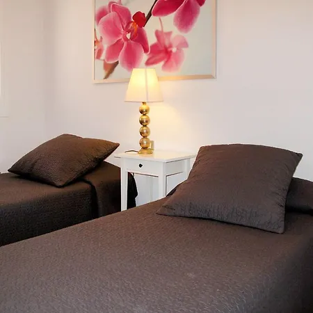 Ferienwohnung 100s 波里斯-德阿沃纳